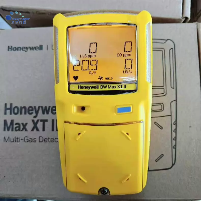 XT-XWHM-Y-3C Honeywell BW MAX XT II XT-XWHM-Y-3C 4-Gas Portable Detector with Pump
