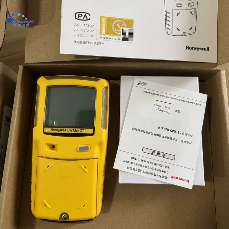 XT-XWHM-Y-3C Honeywell BW MAX XT II XT-XWHM-Y-3C 4-Gas Portable Detector with Pump - Image 2