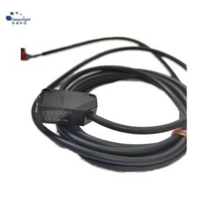 Photoelectric Sensor Omron E3JM-DS70M4T-G Diffuse Reflection
