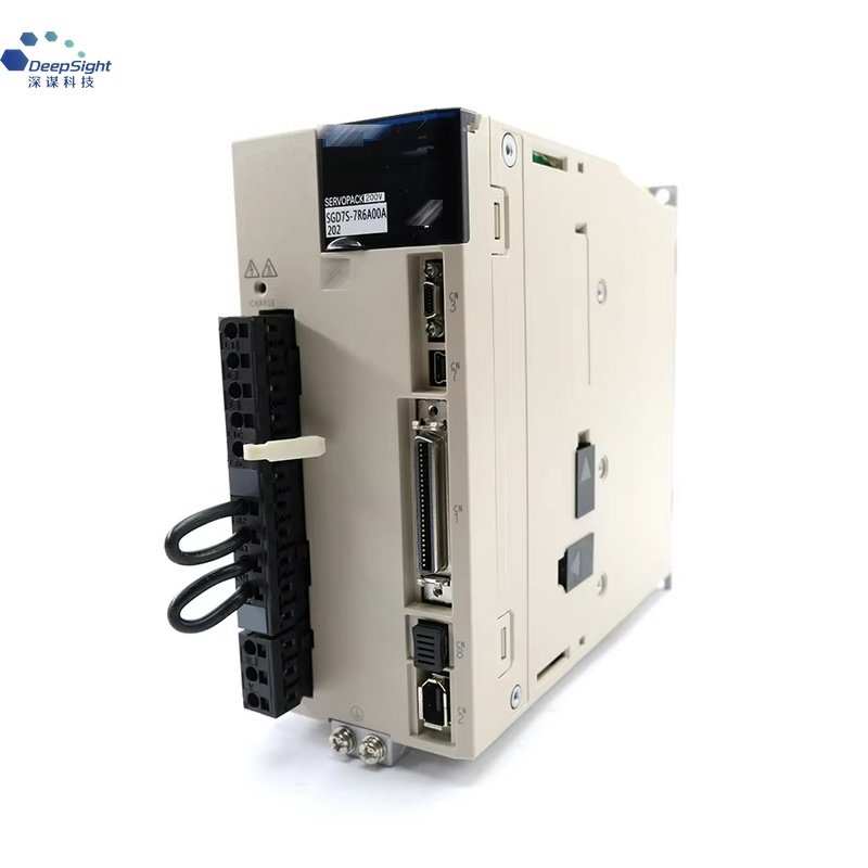 SGD7S-2R8AA0A Yaskawa Sigma-7 Servo Drive Industrial Automation Motion Control System Unit