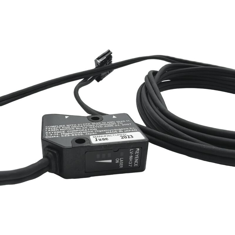 KEYENCE LV-NH32 is digital laser sensor EYENCE, belonging to the spot reflection type.