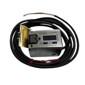 KEYENCE LR-TB5000 Amplifier Built aser Sensor with Detection Distance of 5m